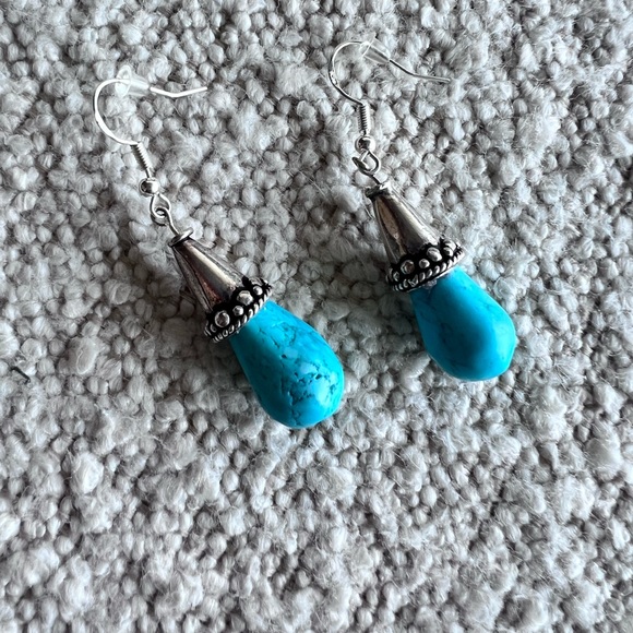 Turquoise earrings - Picture 1 of 2